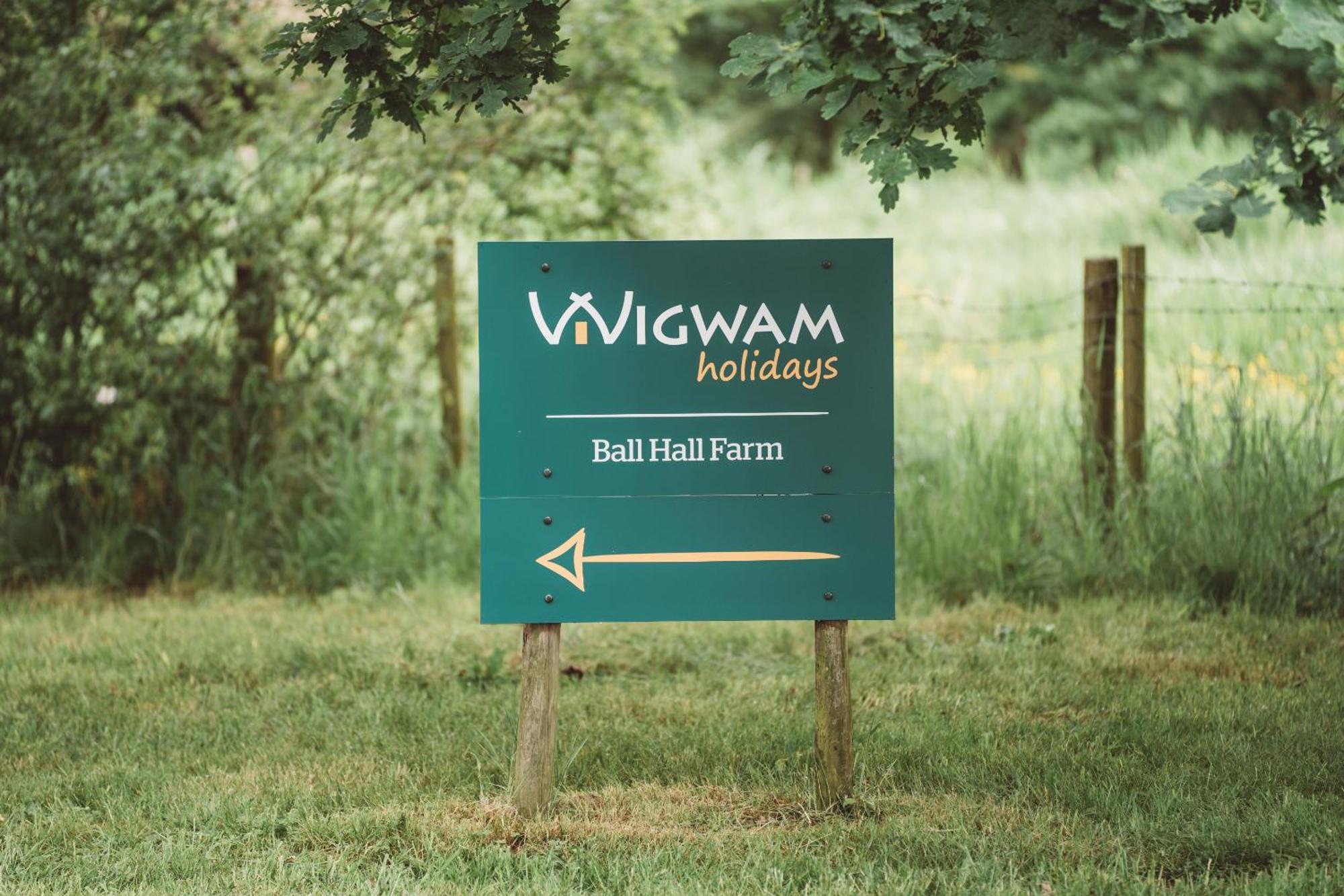 Ball Hall Farm By Wigwam Holidays East Cottingwith 外观 照片
