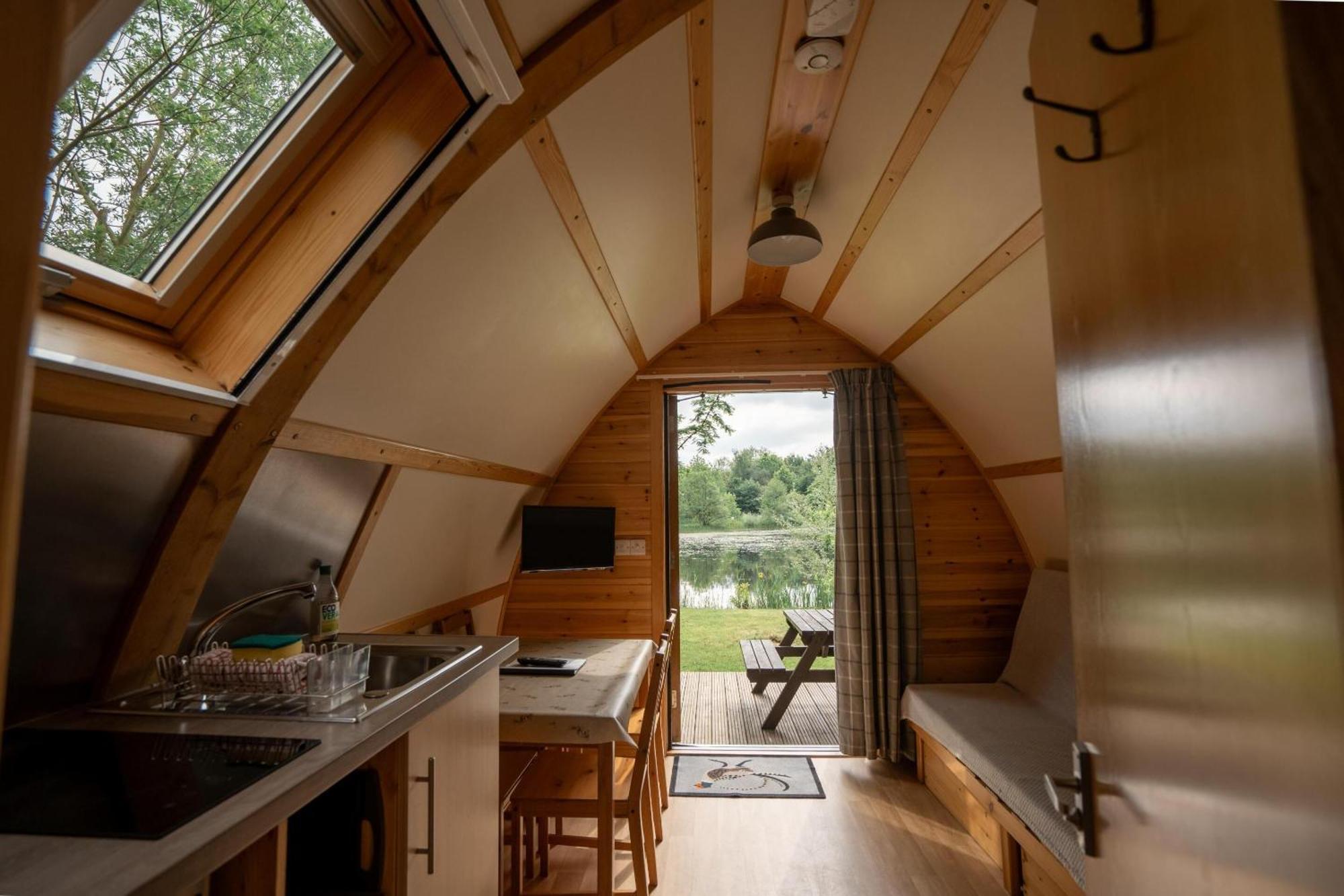 Ball Hall Farm By Wigwam Holidays East Cottingwith 客房 照片